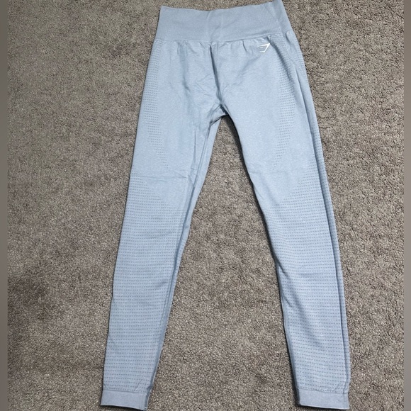 GYM SHARK LEGGINGS - Picture 2 of 5